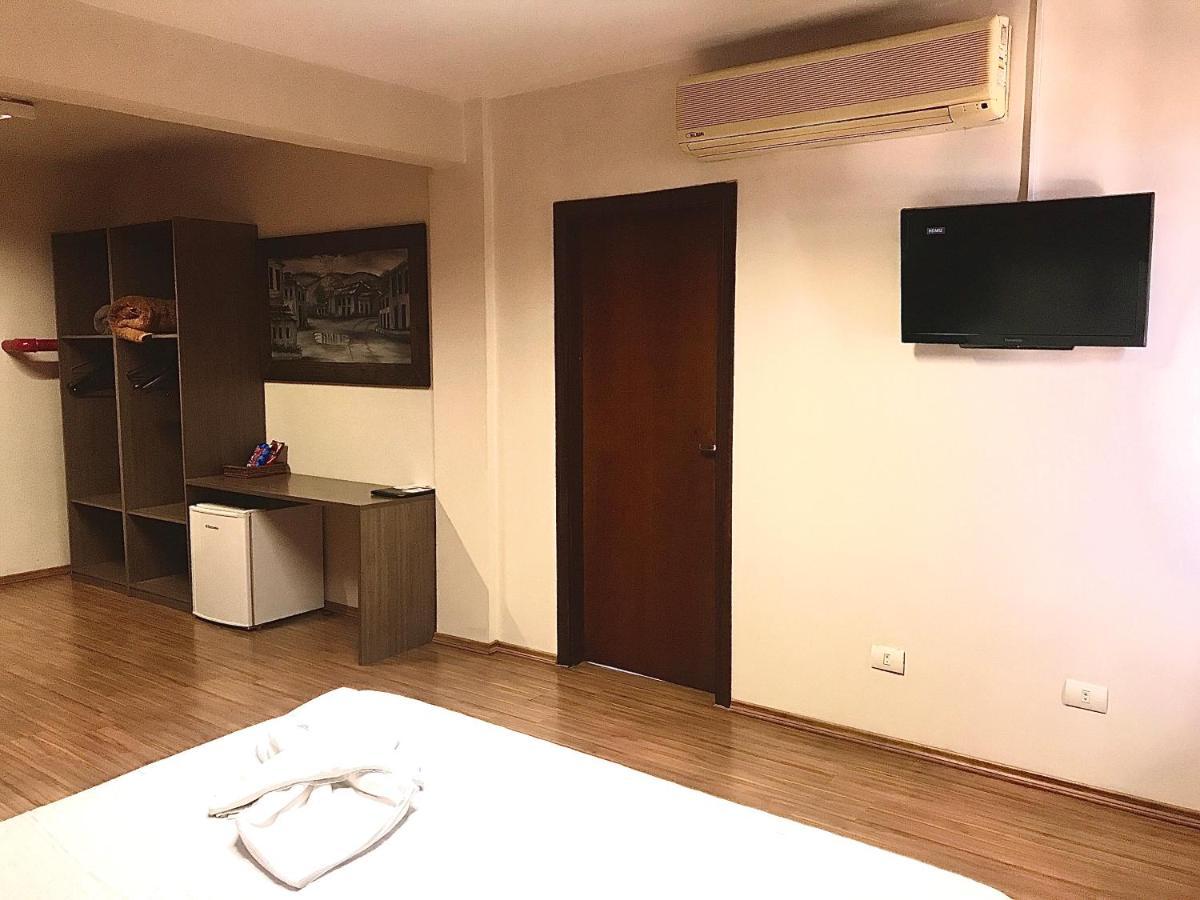 Hotel Dom Thomaz Jaguariaíva エクステリア 写真